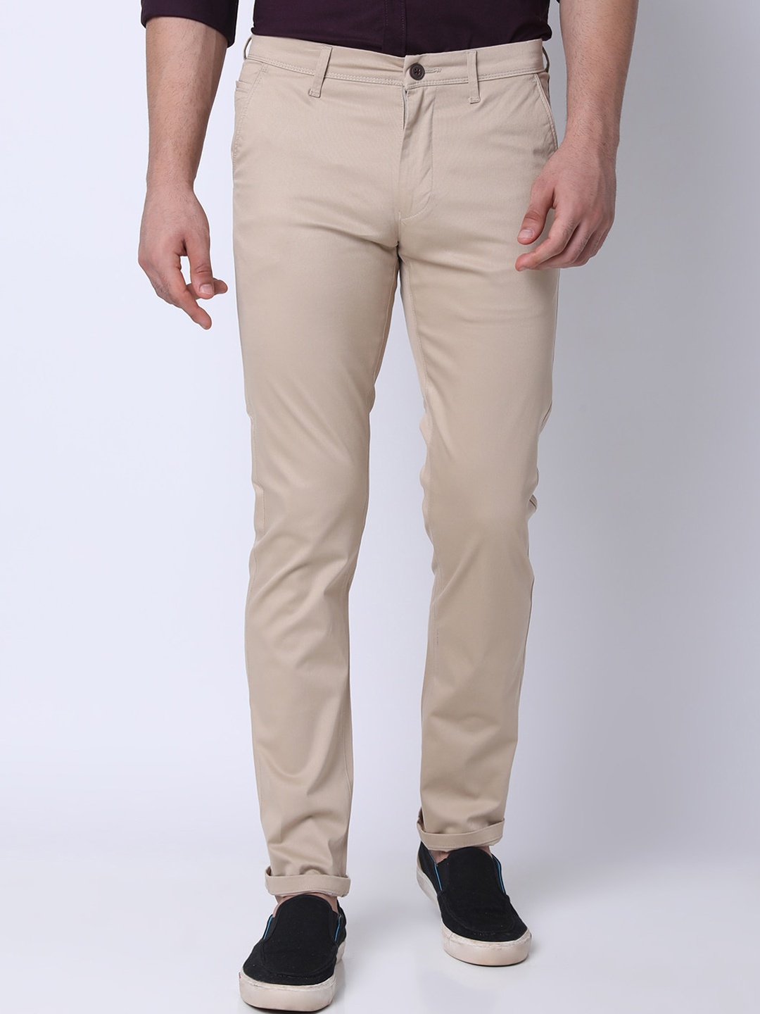 

Oxemberg Men Slim Fit Mid-Rise Flat-Front Cotton Chinos, Beige