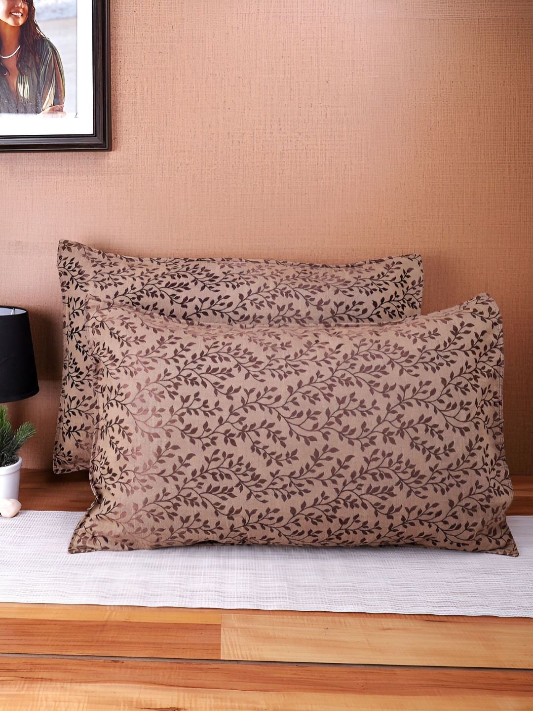 

THE CONVERSION Brown 2 Pieces Jacquard Pure Cotton Rectangle Pillow Covers