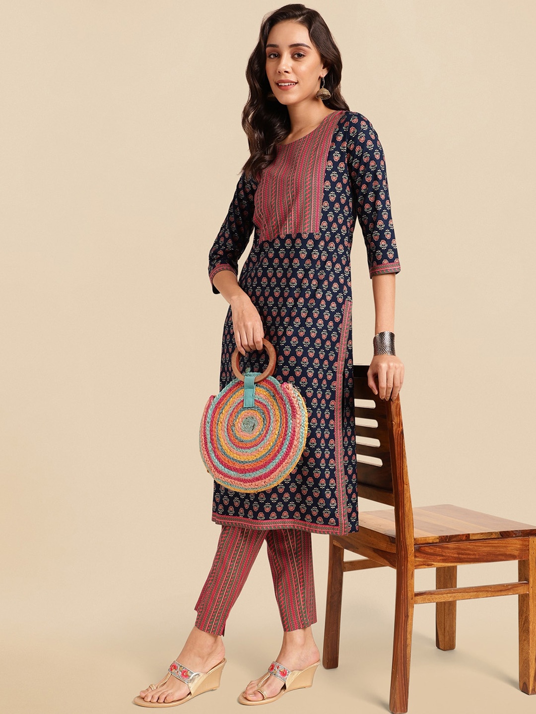 

KALINI Floral Printed Regular Pure Cotton Kurta With Trousers, Navy blue