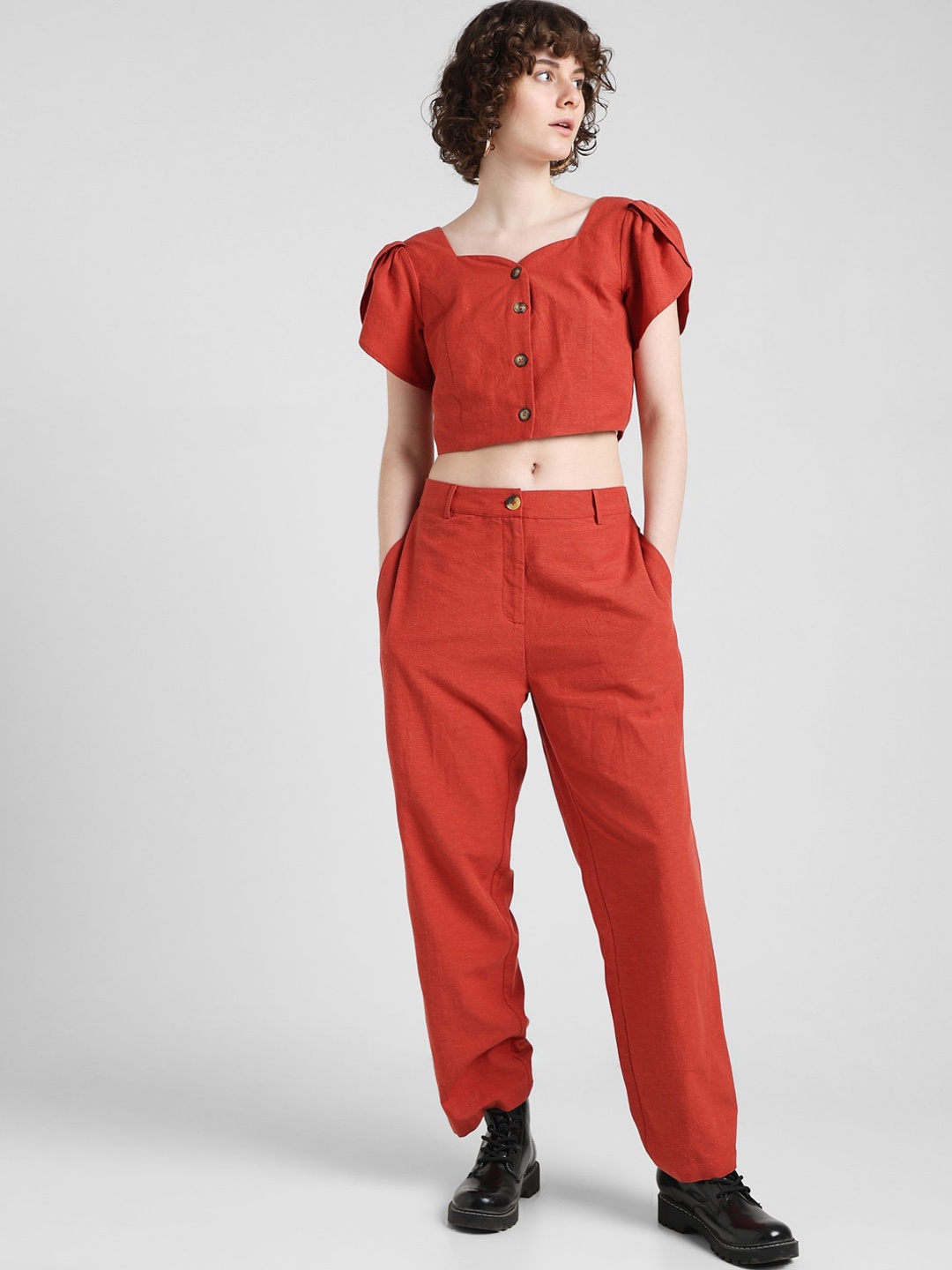 

ONLY Women Slim Fit High-Rise Trousers, Red