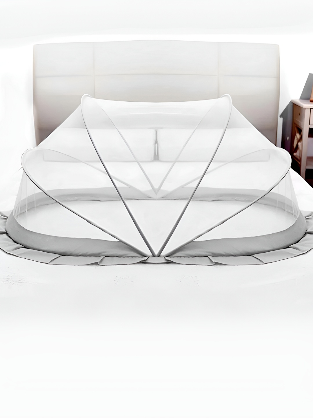 

TurtleGrip Grey Crib Size Foldable Tent Mosquito Net