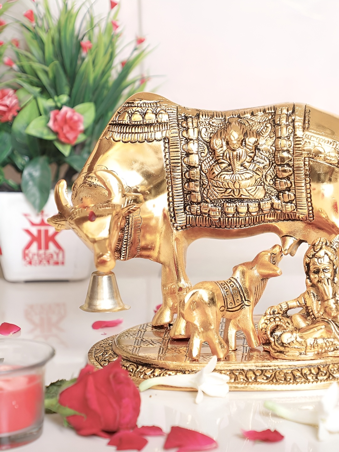 

Kridaykraft Gold-Toned Kamdhenu Cow & Calf with Bal Gopal Krishna Metal Showpiece