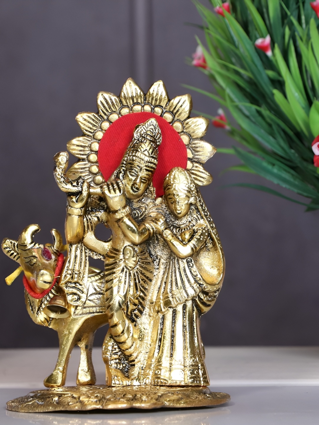 

Kridaykraft Gold Toned & Red Religious Metal Showpiece