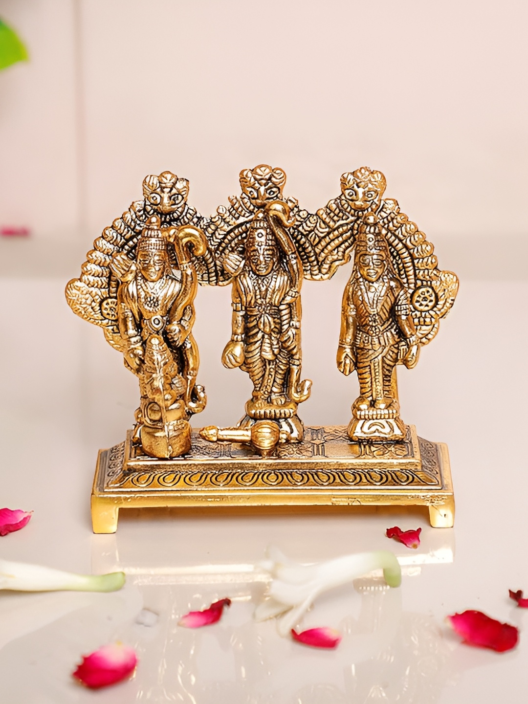 

Kridaykraft Gold Toned Metal Shri Ram Darbar Showpiece