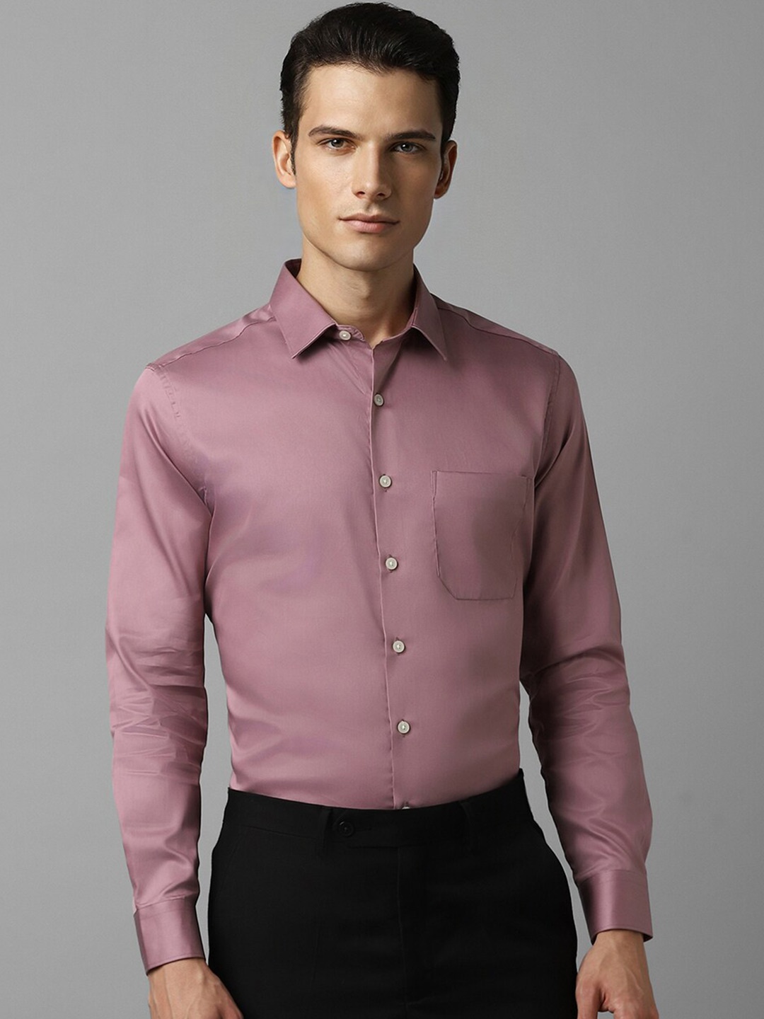 

Louis Philippe Slim Fit Spread Collar Long Sleeves Formal Shirt, Purple