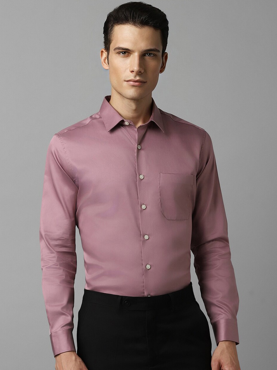 

Louis Philippe Slim Fit Spread Collar Long Sleeves Formal Shirt, Purple