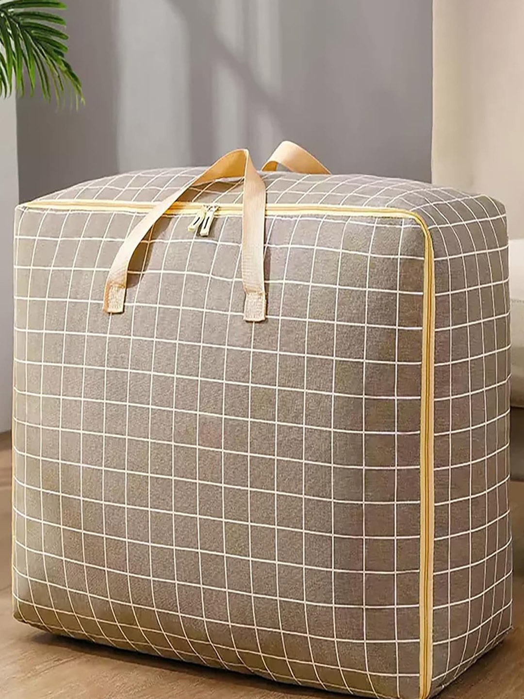

HOUSE OF QUIRK Khaki Checked Oversized Handy Storage Bag