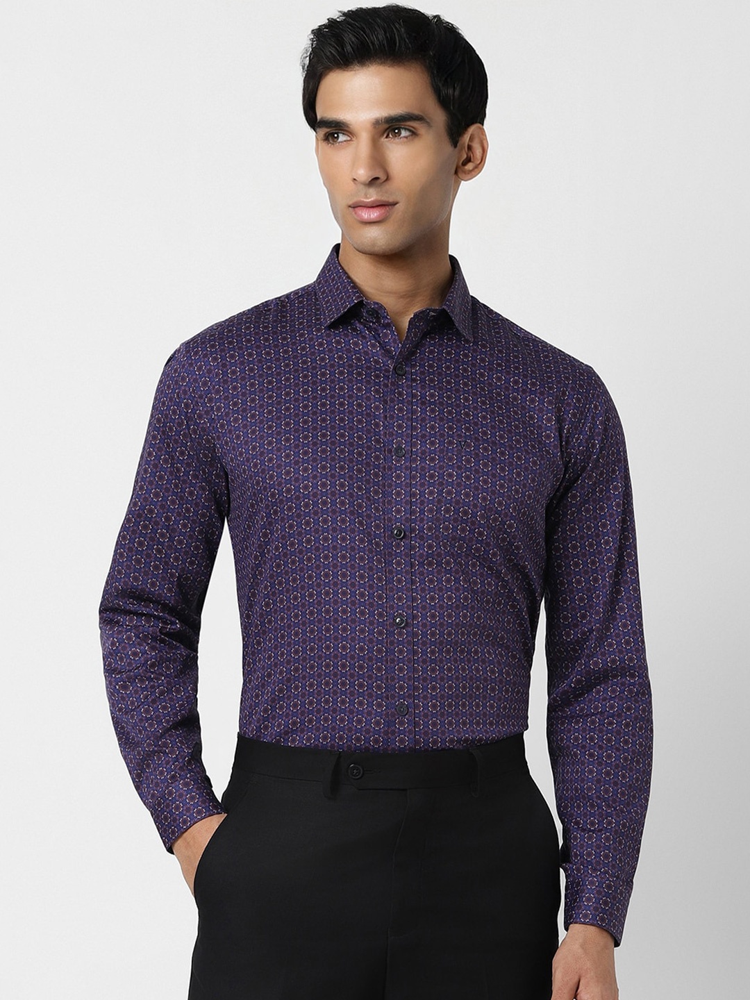 

V Dot Slim Fit Floral Printed Spread Collar Long Sleeves Cotton Casual Shirt, Purple