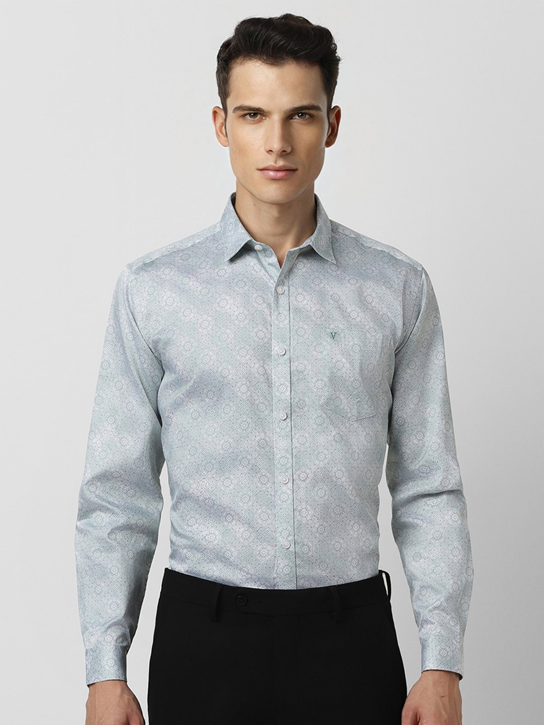

V Dot Slim Fit Ethnic Motifs Printed Spread Collar Pure Cotton Formal Shirt, Blue