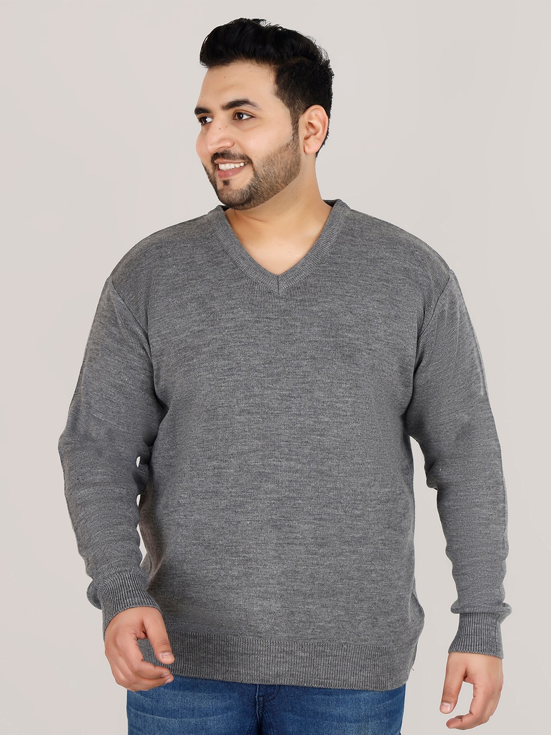 

Sztori Plus Size V-Neck Acrylic Pullover, Grey