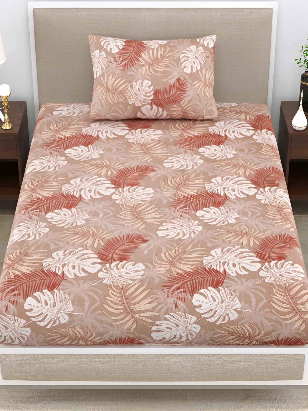 

DIGITRENDZZ Beige Floral 186 TC Single Bedsheet with Pillow Cover