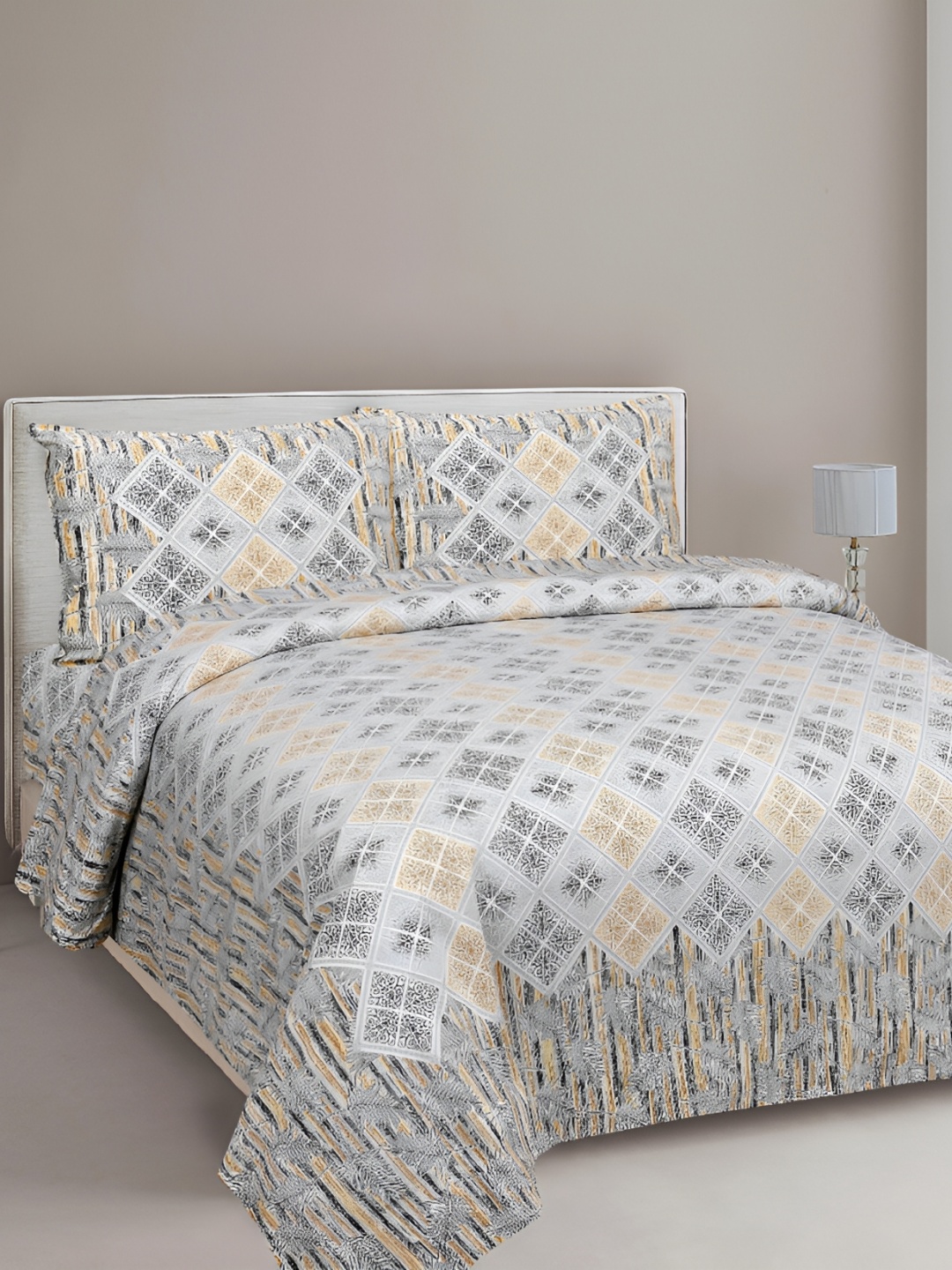 

DIGITRENDZZ Grey & Beige Floral 260 TC King Bedsheet with 2 Pillow Covers