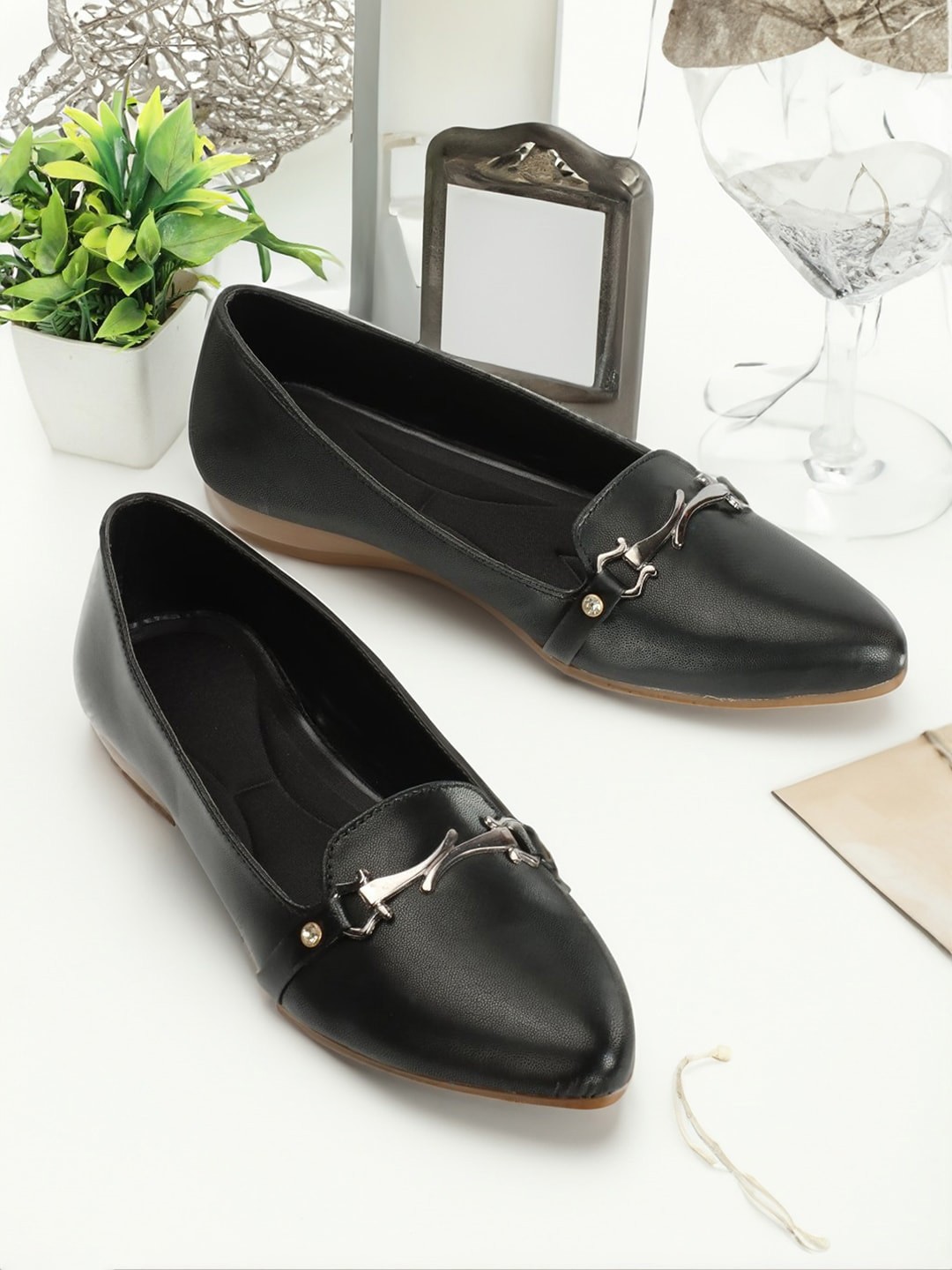 

PERY PAO Pointed Toe Loafers, Black
