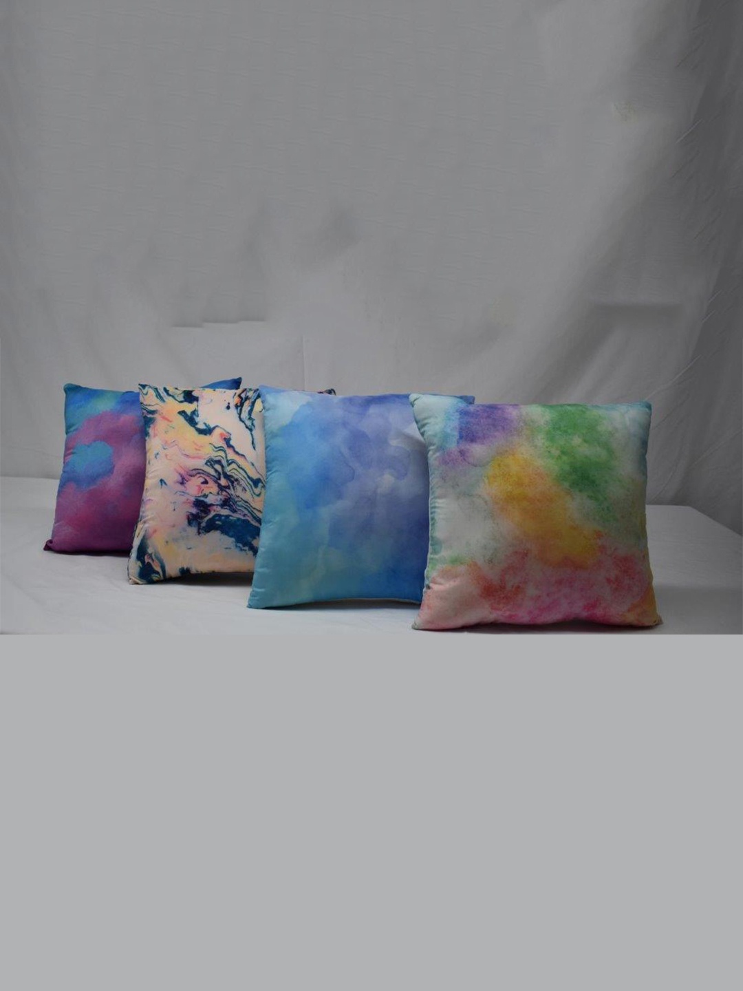 

HERE&NOW Blue and Green 4 Pieces Abstract Square Cushion Covers