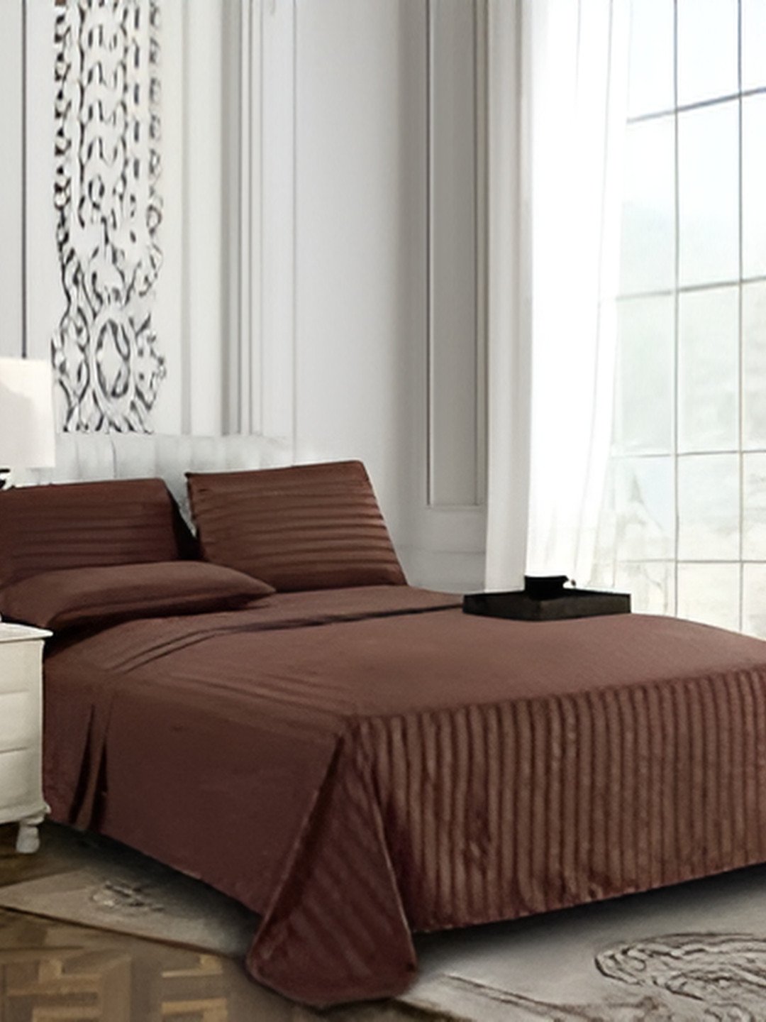 

Bedbathandbliss Chartook Brown 300 TC King Bedsheet with 2 Pillow Covers