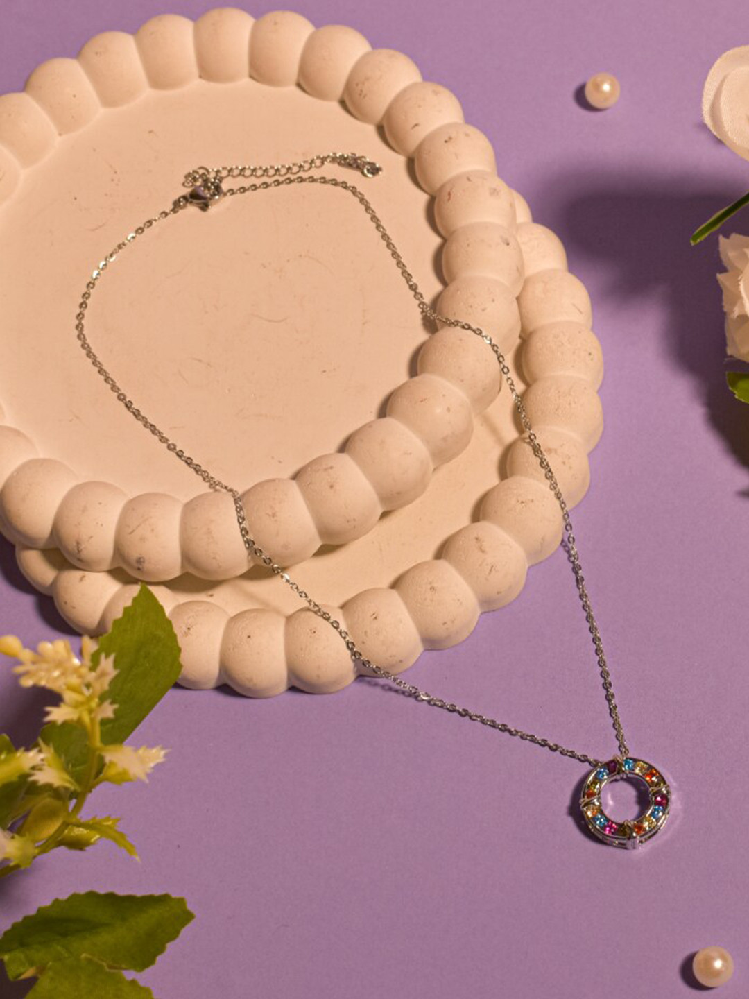 

DressBerry Silver-Toned Stone-Studded Minimal Necklace