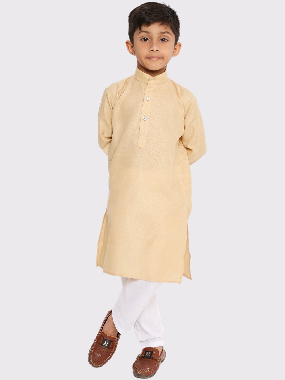 

Maharaja Boys Band Collar Regular Kurta with Pyjamas, Khaki