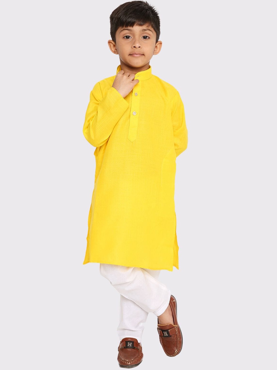 

Maharaja Boys Band Collar Regular Kurta With Pyjamas, Yellow