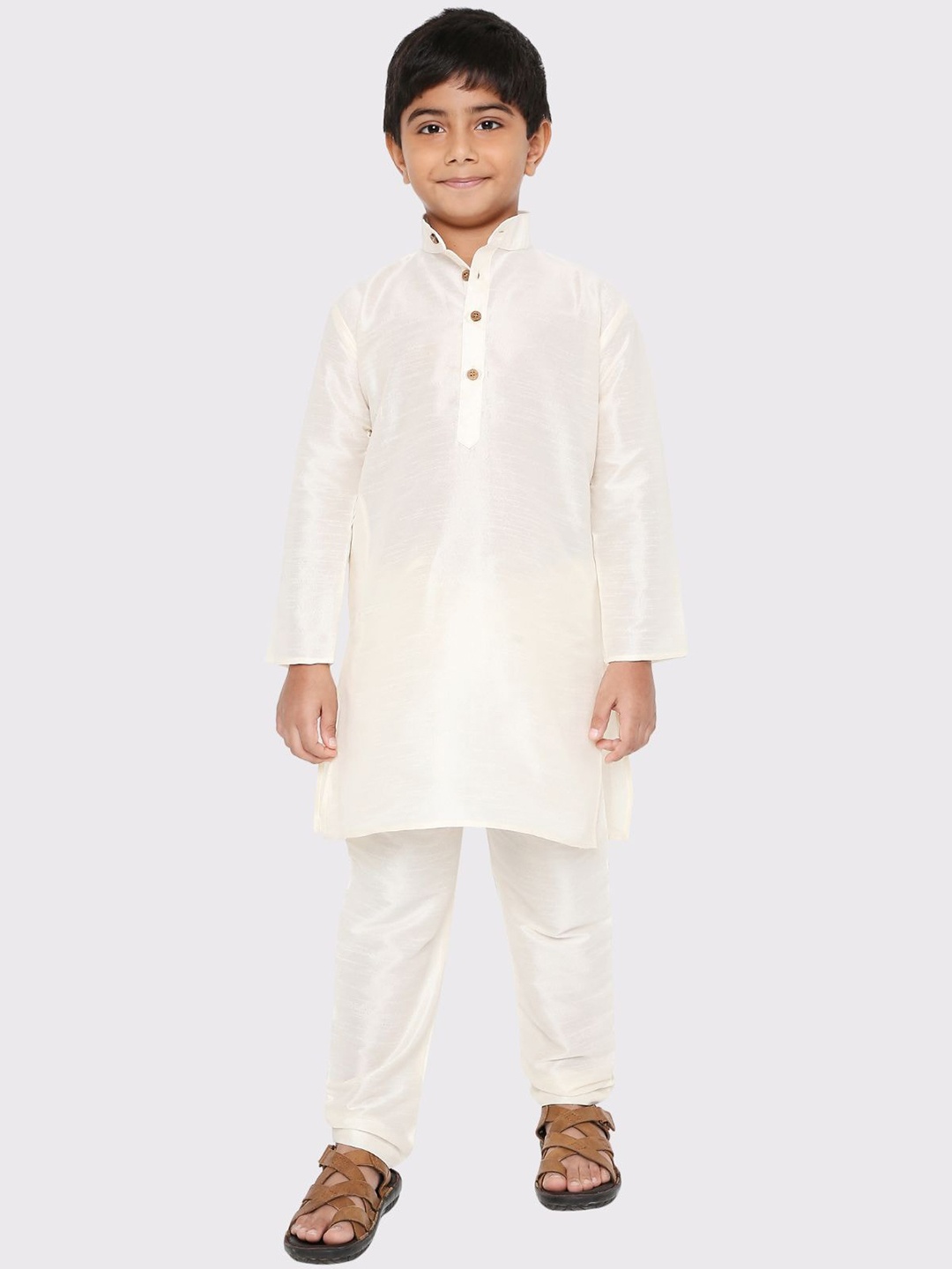 

Maharaja Boys Mandarin Collar Regular Dupion Silk Kurta With Pyjama, White