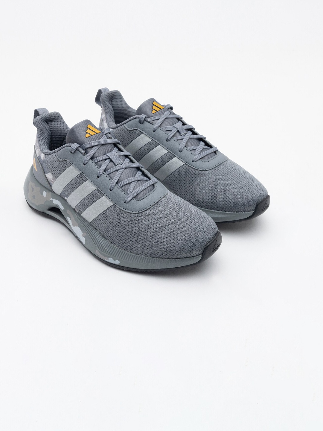 

ADIDAS Men SOLDERRUN Running Shoes, Grey