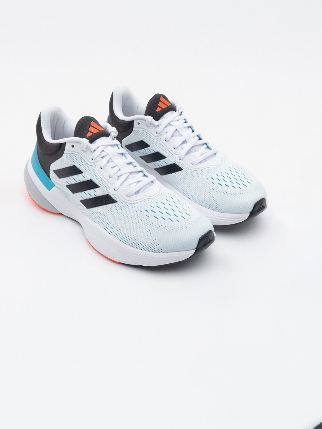 

ADIDAS Men RESPONSE SUPER 3.0 Running Shoes, White