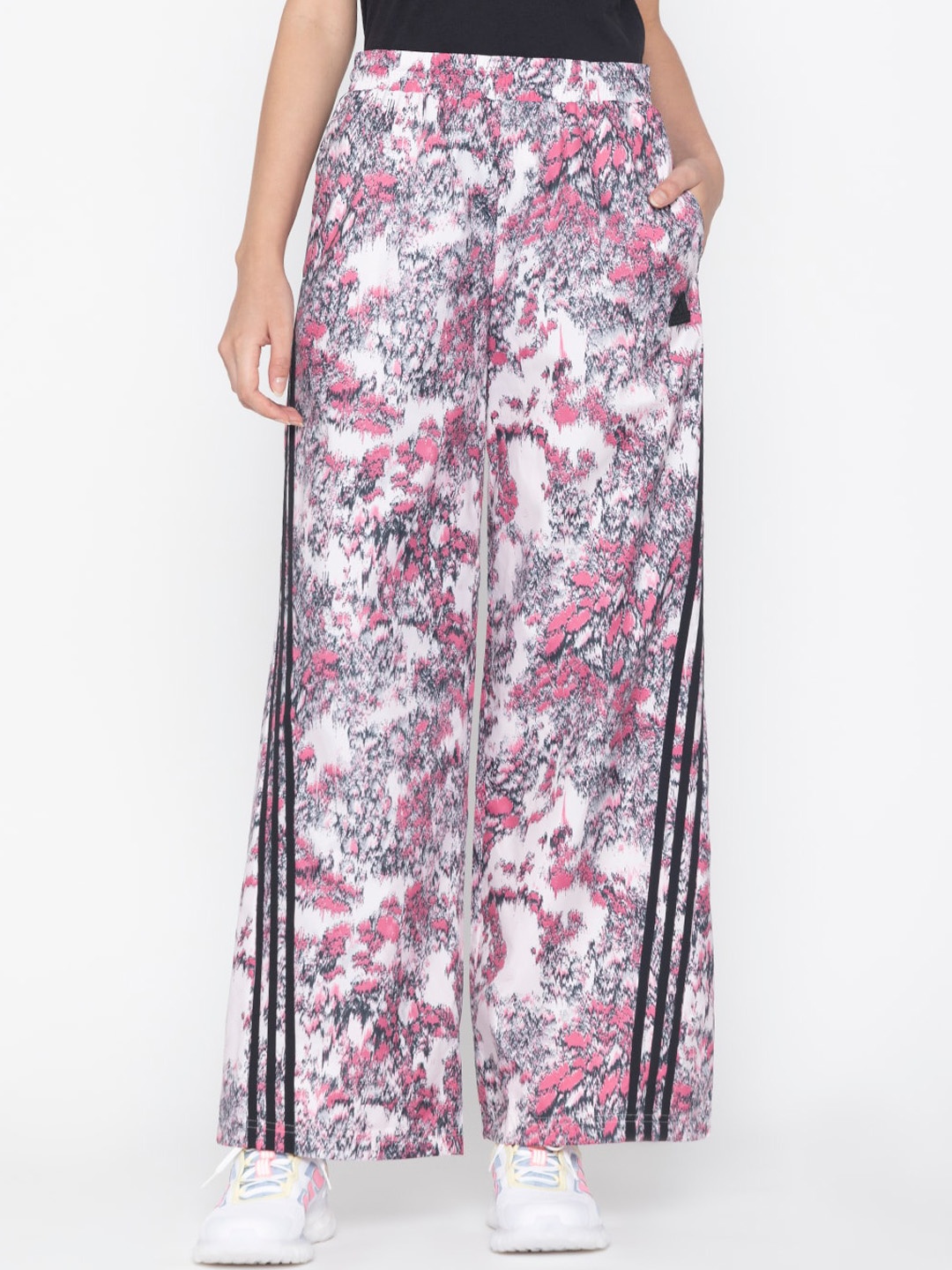 

ADIDAS Women Floral FUTURE ICONS 3-STRIPES WOVEN Track Pants, Pink