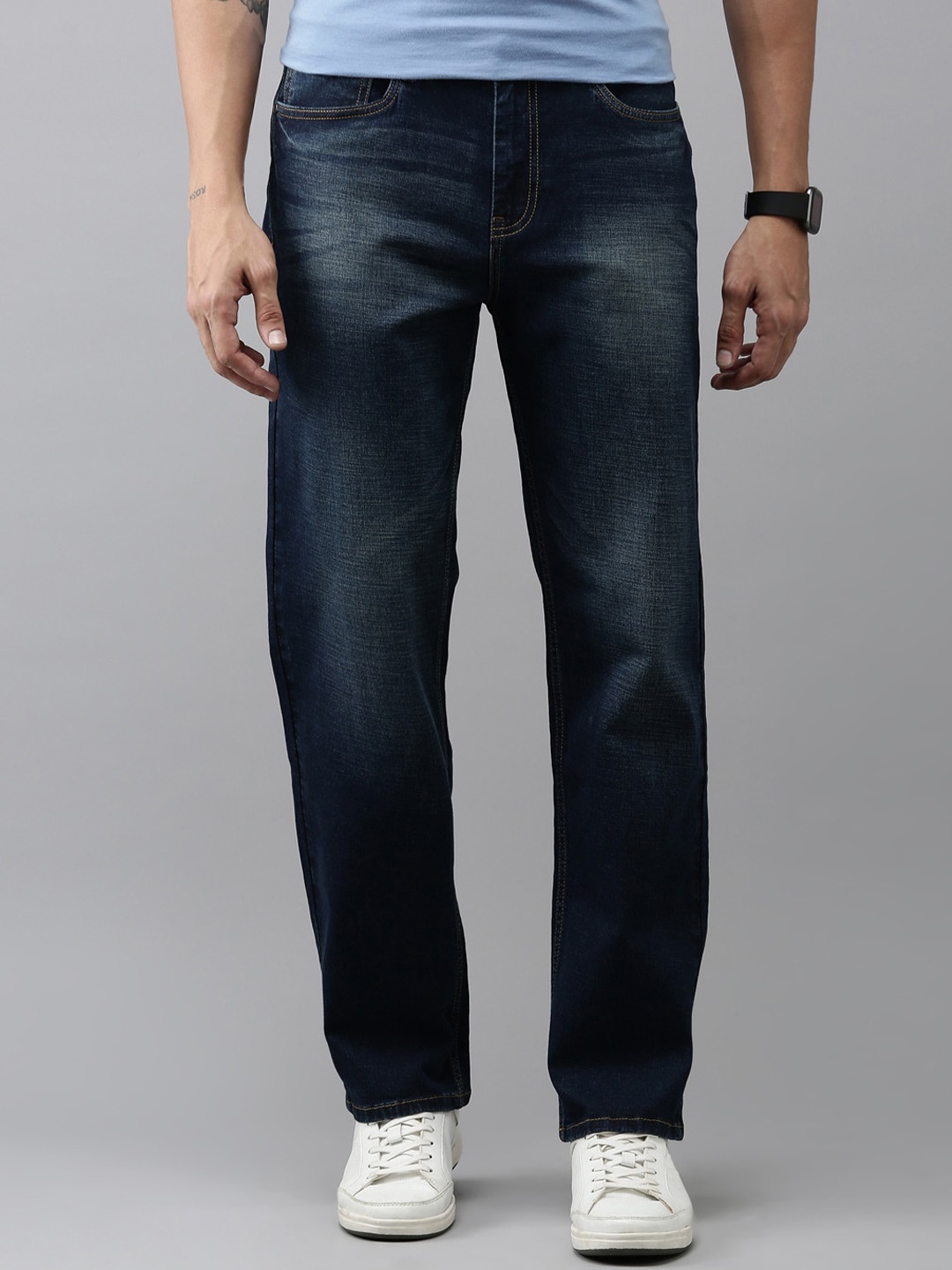 

Mast & Harbour Men Blue Mid-Rise Light Fade Clean Look Stretchable Jeans