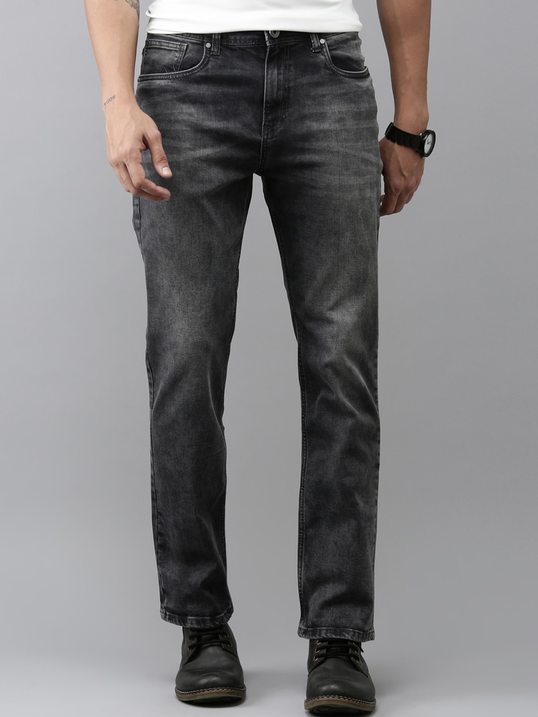 

Mast & Harbour Men Black Bootcut Mid-Rise Heavy Fade Clean Look Stretchable Jeans