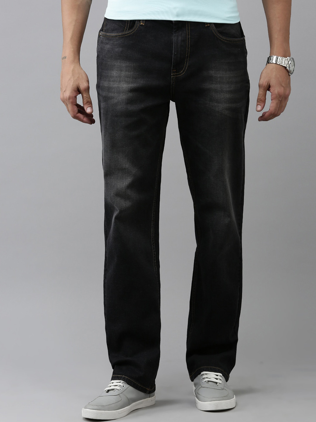 

Mast & Harbour Men Black Mid-Rise Light Fade Stretchable Jeans