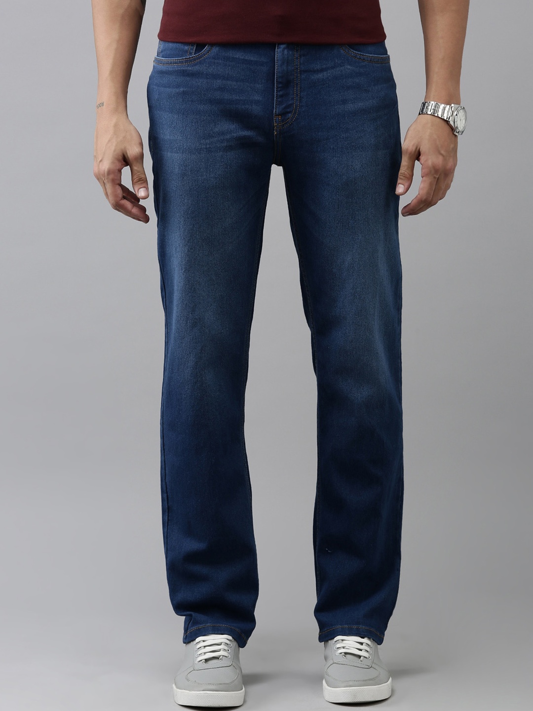 

Mast & Harbour Men Blue Light Fade Clean Look Stretchable Jeans