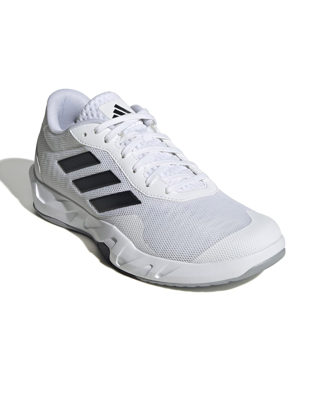 

ADIDAS Men AMPLIMOVE TRAINER Training or Gym Shoes, White