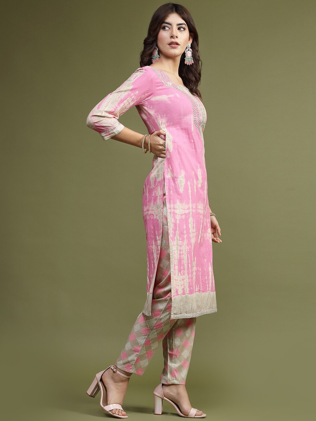 

Ramas Embroidered Mirror Work Regular Kurta with Trousers, Pink