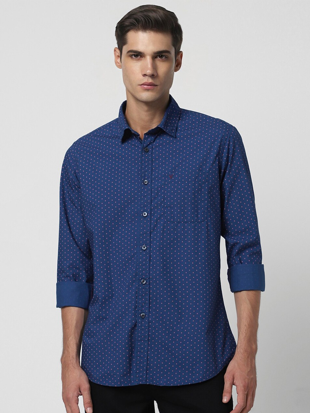 

Van Heusen Sport Slim Fit Geometric Printed Pure Cotton Casual Shirt, Blue