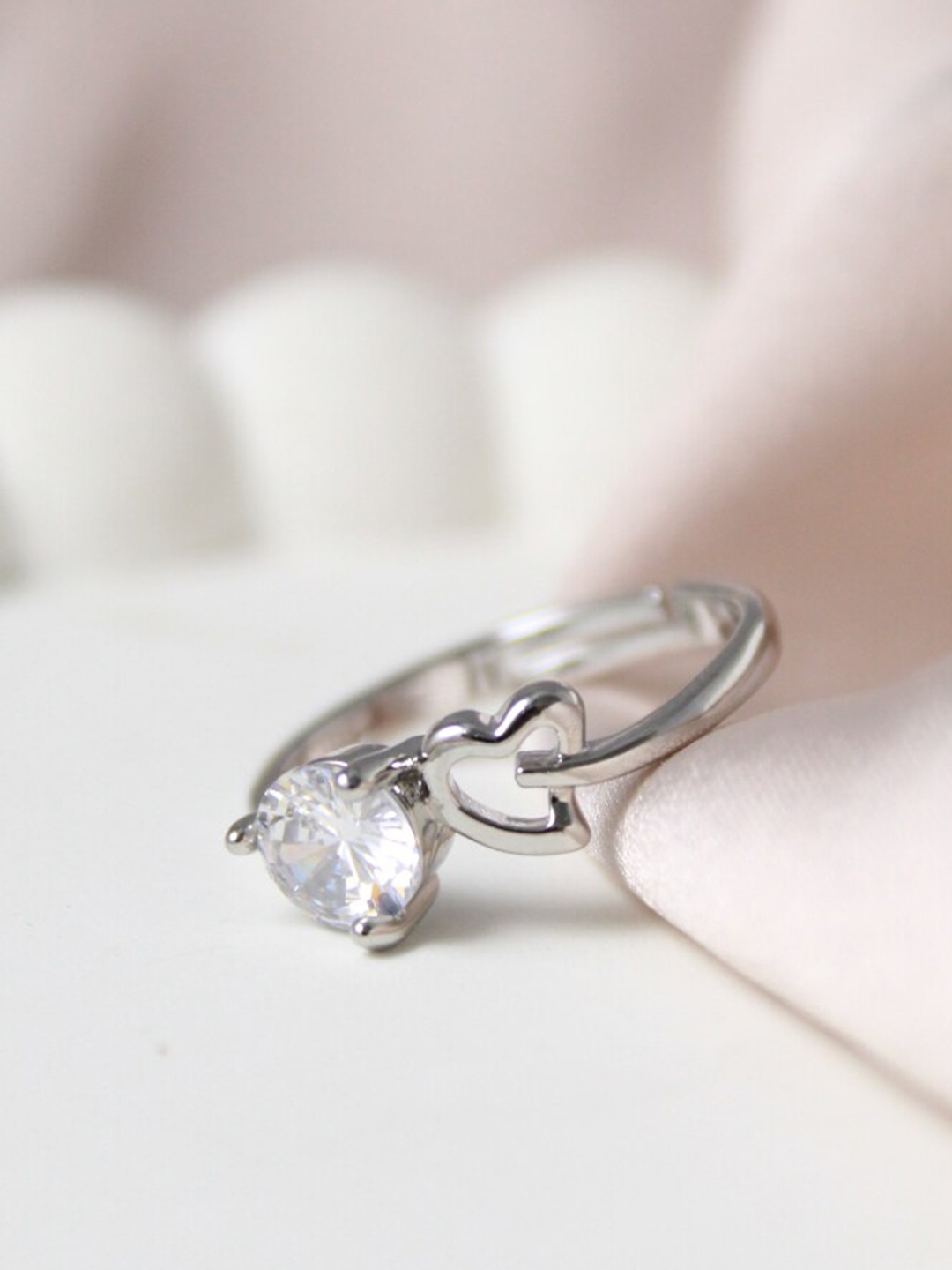 

DressBerry Stone-Studded Finger Ringg, Silver