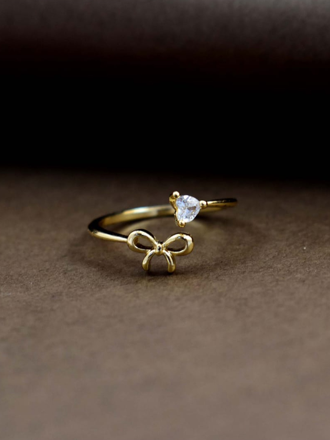 

DressBerry Gold Artificial Stones Stone-Studded Finger Ring