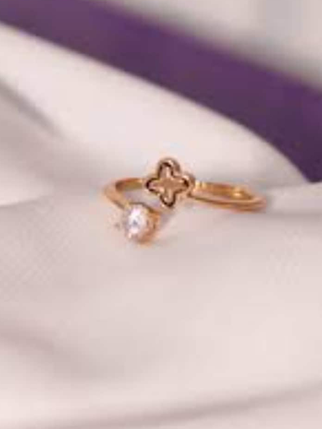 

DressBerry Gold Artificial Stones Stone-Studded Finger Ring