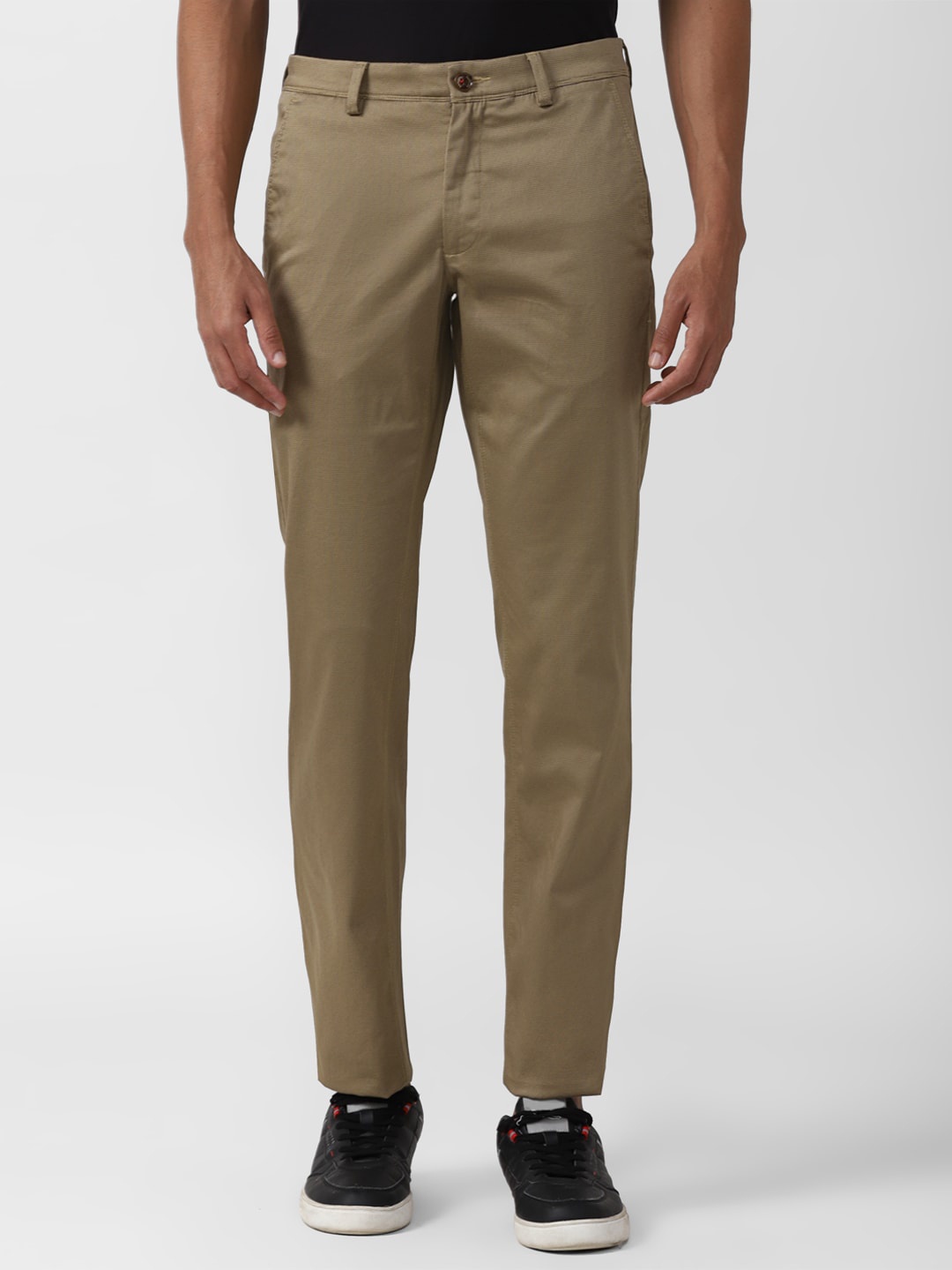 

Van Heusen Sport Men Slim Fit Mid-Rise Plain Cotton Chinos, Khaki