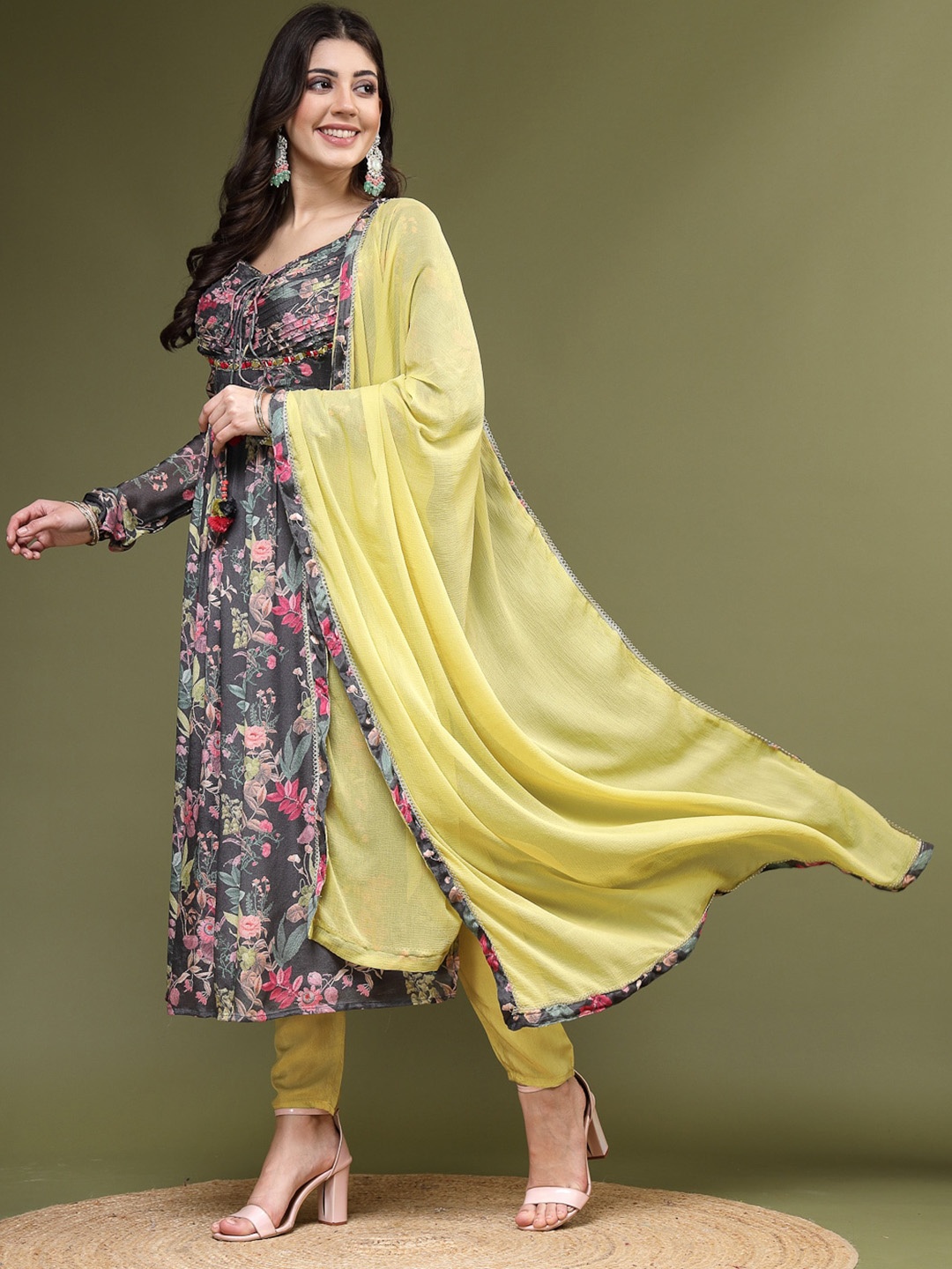 Ramas Floral Printed Kurta With Trousers & Dupatta, Grey
