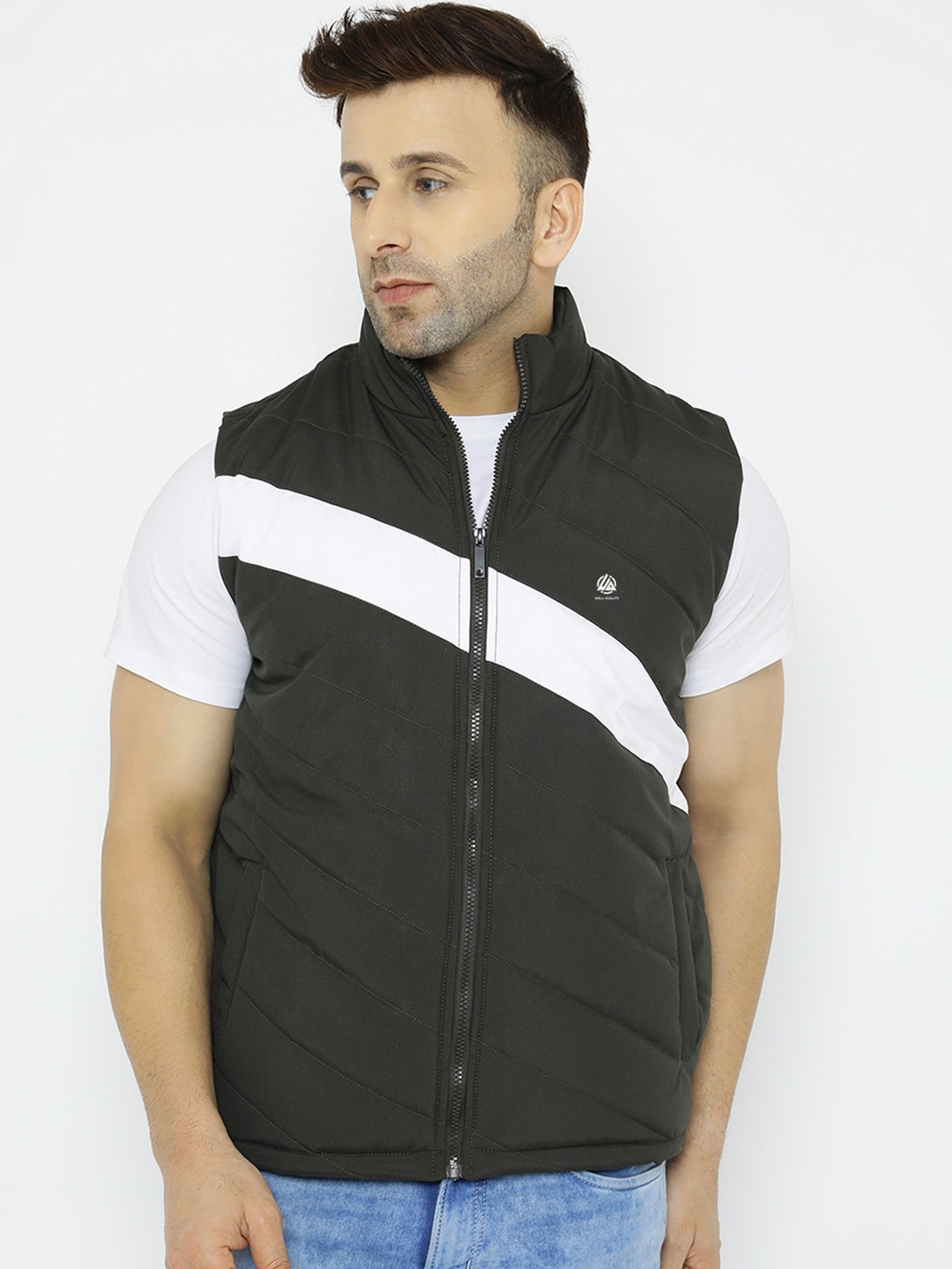 

WELL QUALITY Colourblocked Mock Collar Sleeveless Dry Fit Lightweight Padded Jacket, Olive
