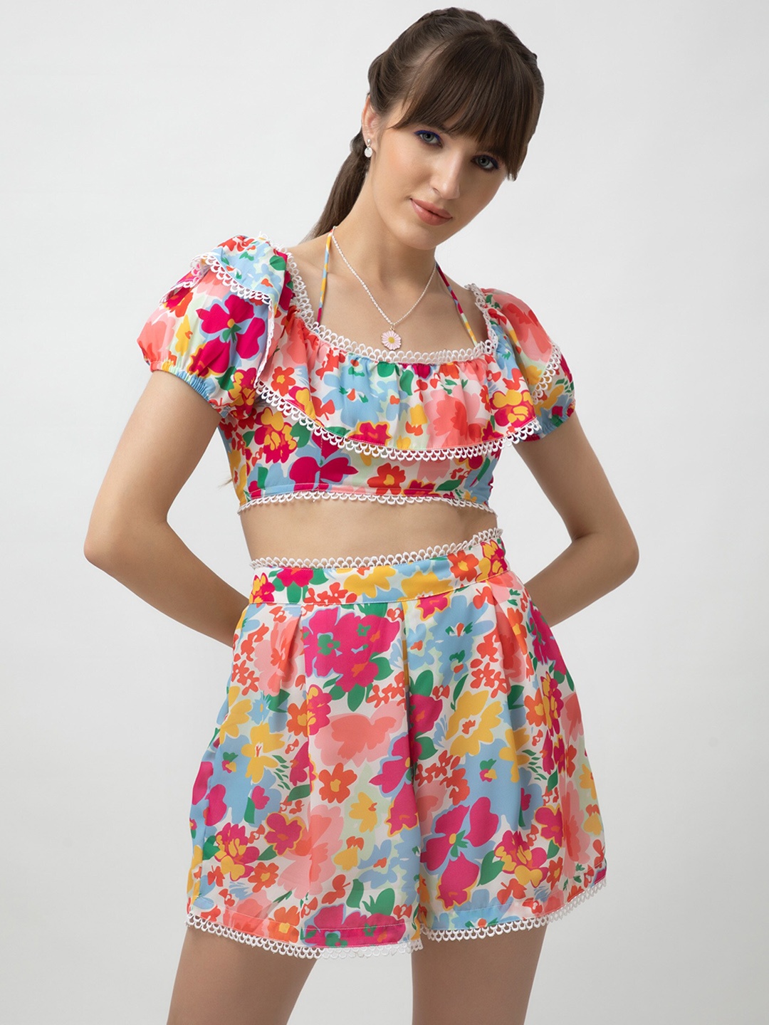 

Dee Monash Floral Printed Lace-Insert Crop Top with Flared Pleated Shorts, White