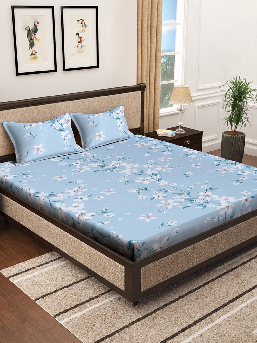 KLOTTHE Blue & White Floral Cotton 400 TC King Bedsheet With 2 Pillow Covers