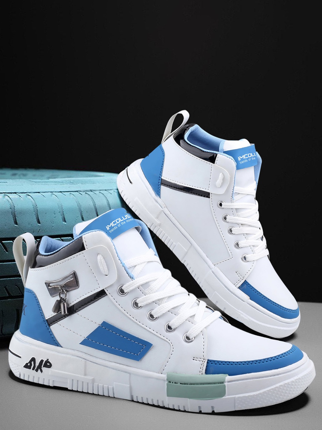 

IMCOLUS Men Colourblocked Mid-Top Sneakers, White