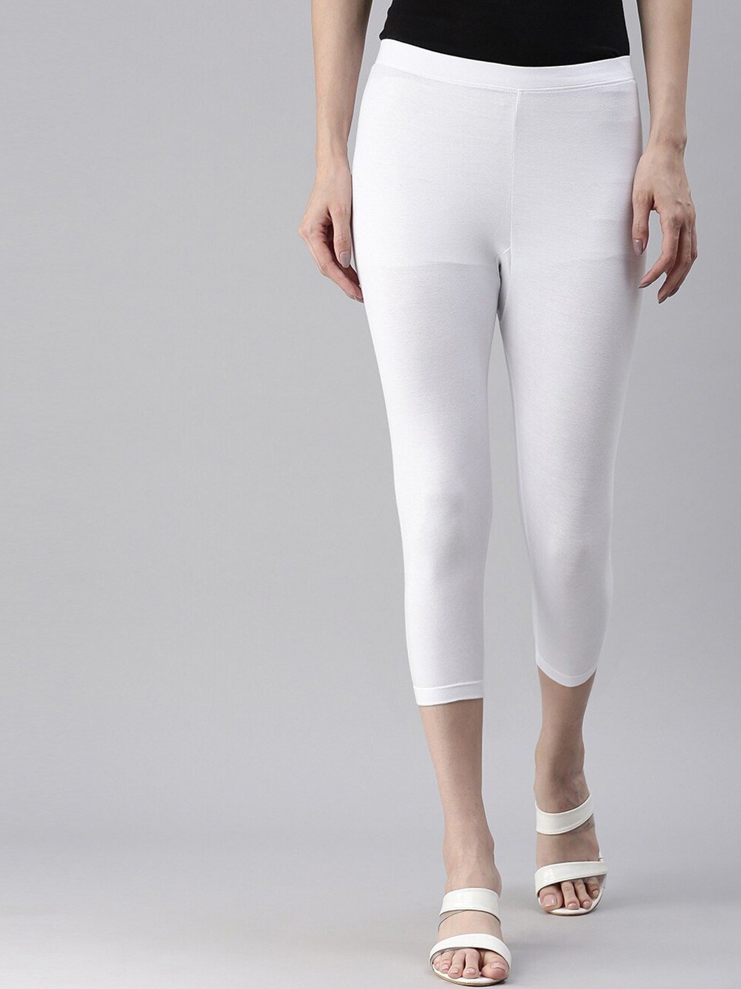 

Kryptic Mid-Rise Three-Fourth Length Stretchable Cotton Leggings, White