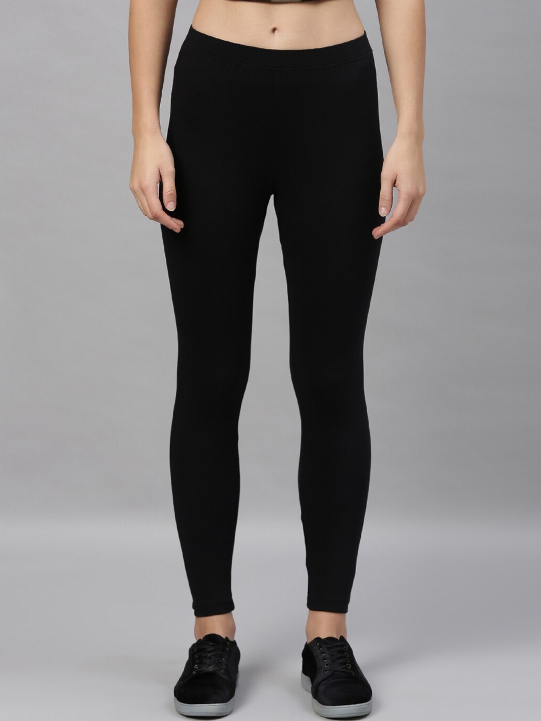 

Kryptic Regular Fit Ankle Length Stretchable Leggings, Black