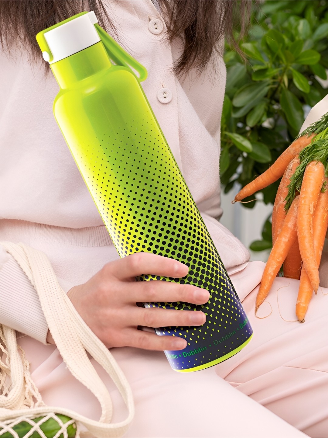 

Dubblin Bang Bang Green Stainless Steel Abstract Double Wall Vacuum Water Bottle 900 ML