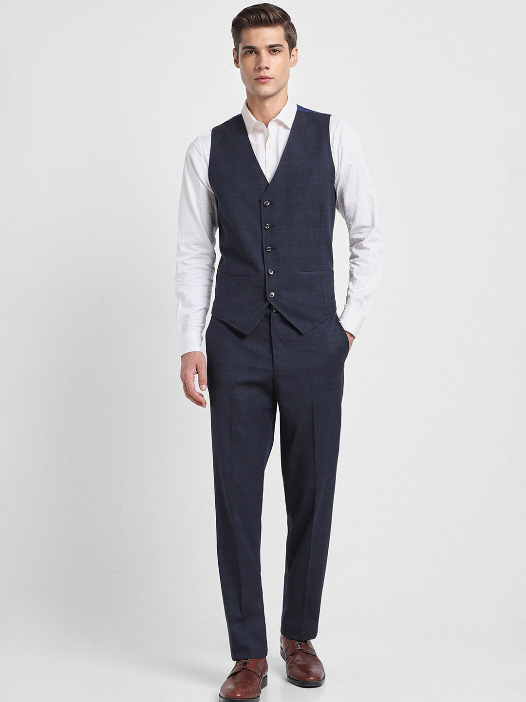 

Allen Solly Checked Notched Lapel Collar Single-Breasted Slim-Fit 3-Piece Suit, Navy blue