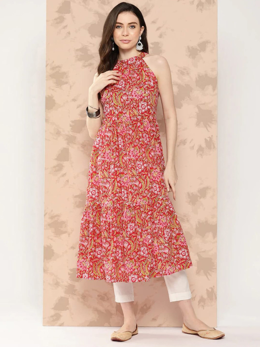 

Assamica Floral Printed Choker Neck A-Line Kurta, Red