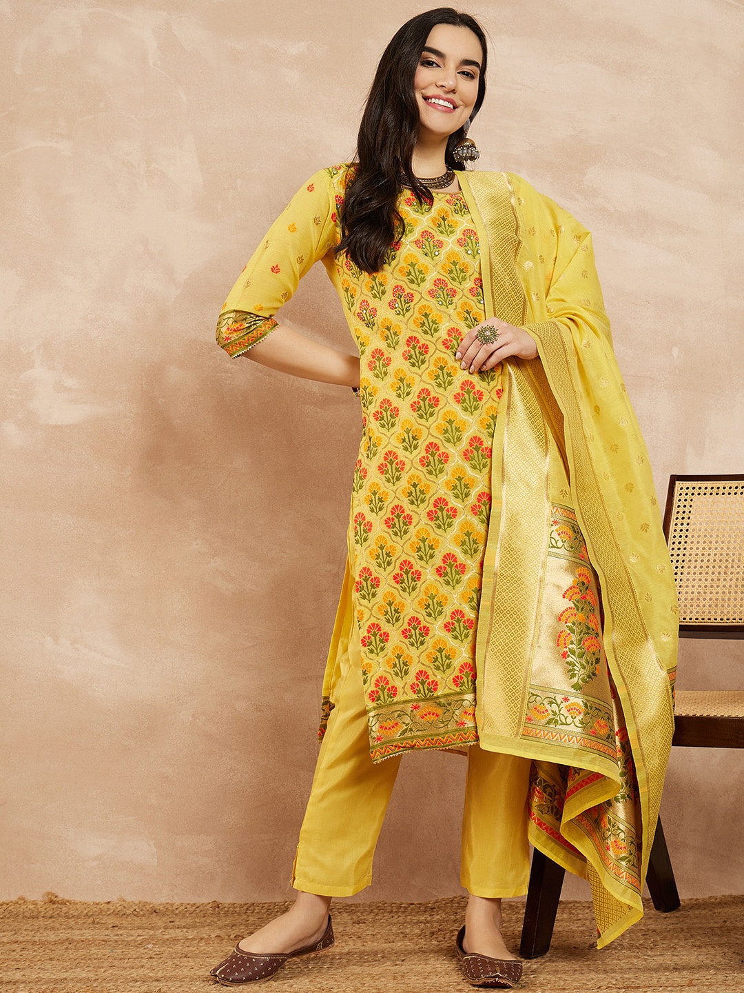 

SERONA FABRICS Ethnic Motifs Printed Jacquard Kurta With Trousers & Dupatta, Yellow