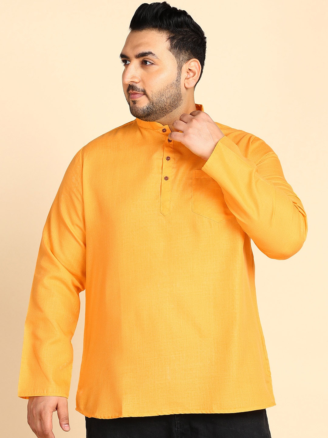 

Sztori Plus Size Mandarin Collar Short Kurta, Yellow