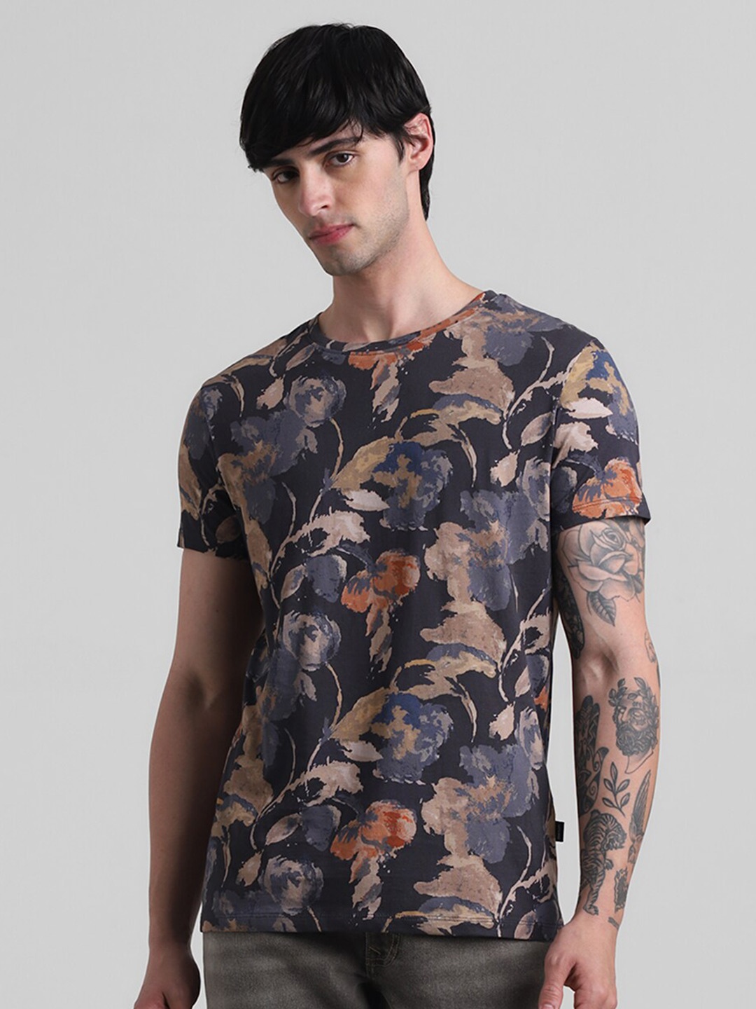 

Jack & Jones Floral Printed Slim Fit Pure Cotton T-shirt, Navy blue